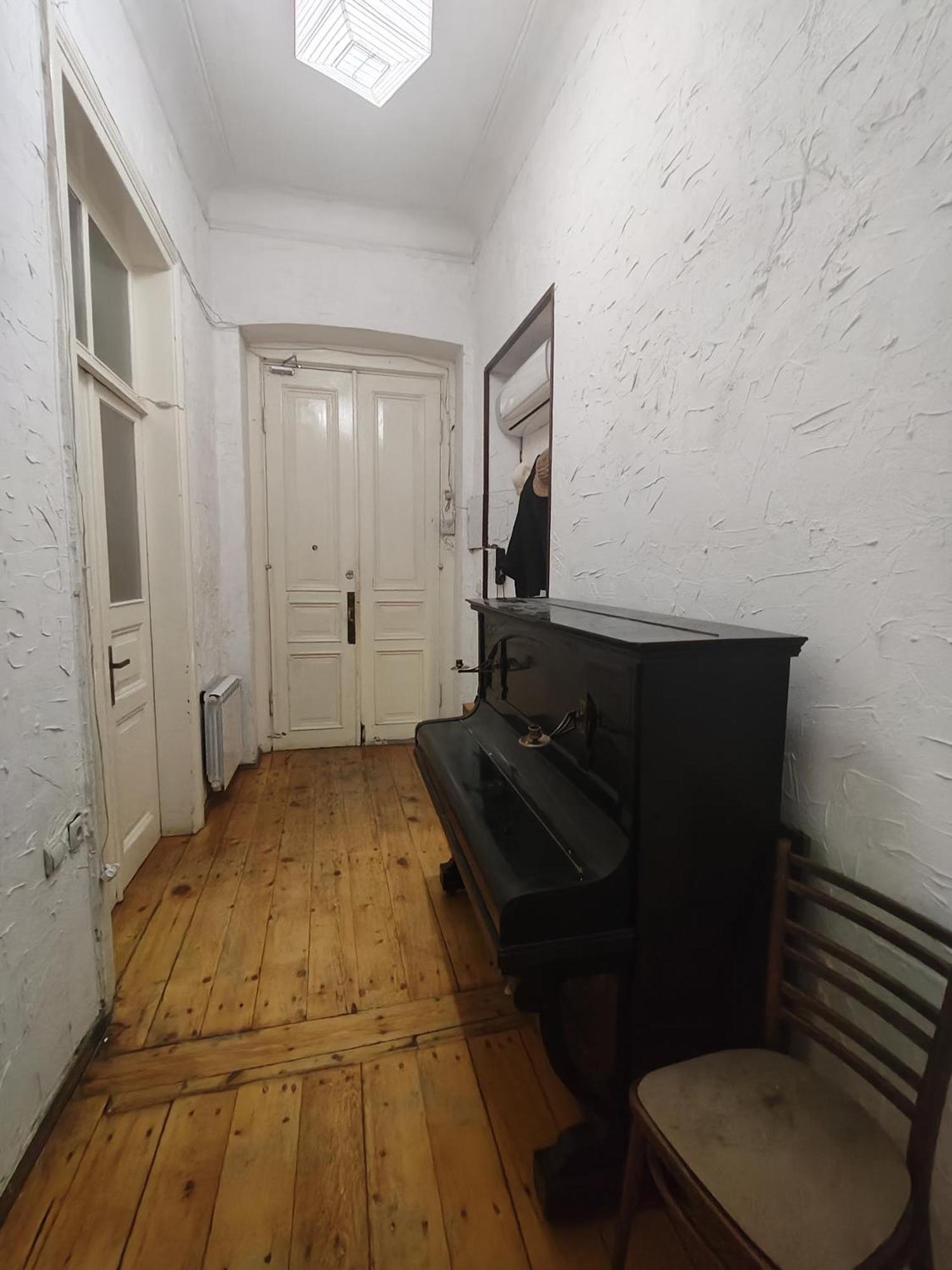 Ambience Hostel & Apartments Тбілісі Екстер'єр фото