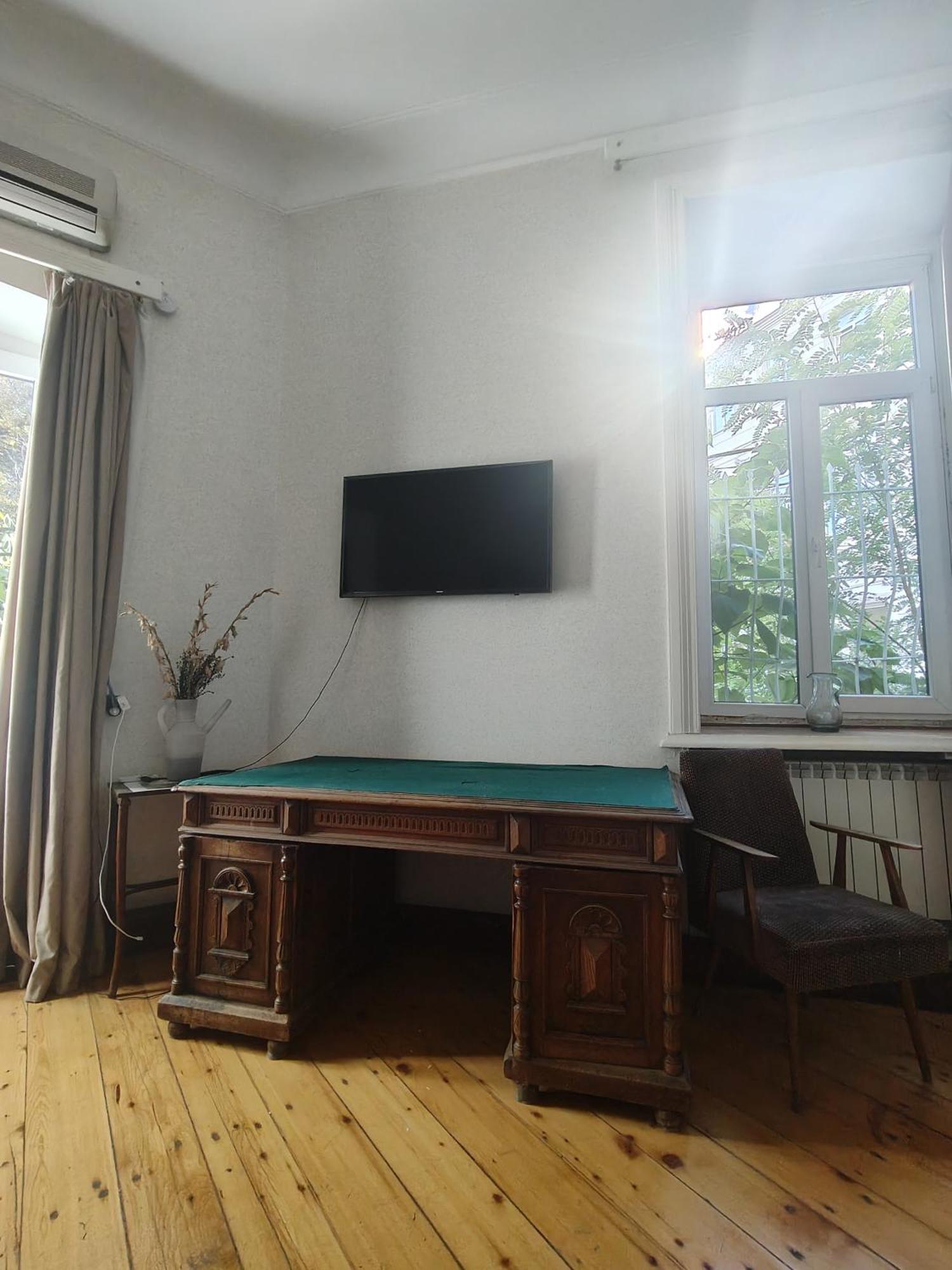 Ambience Hostel & Apartments Тбілісі Екстер'єр фото