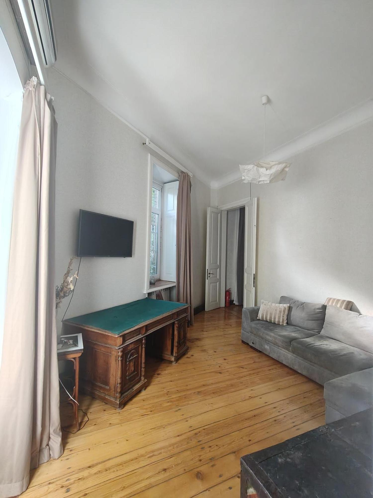 Ambience Hostel & Apartments Тбілісі Екстер'єр фото